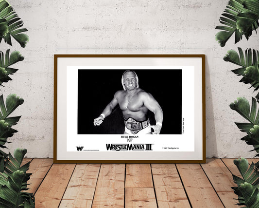Hulk Hogan with Championship Belt - WrestleMania III Poster (36"x24")